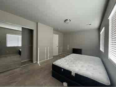 Large room. Southwest.