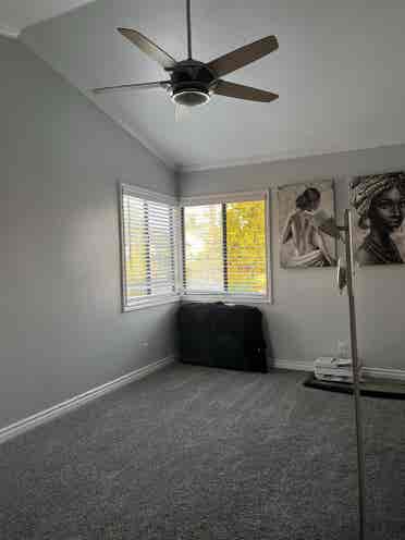 Room for rent with private bathroom