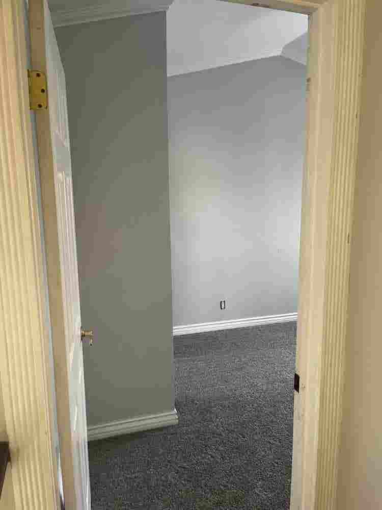 Room for rent with private bathroom