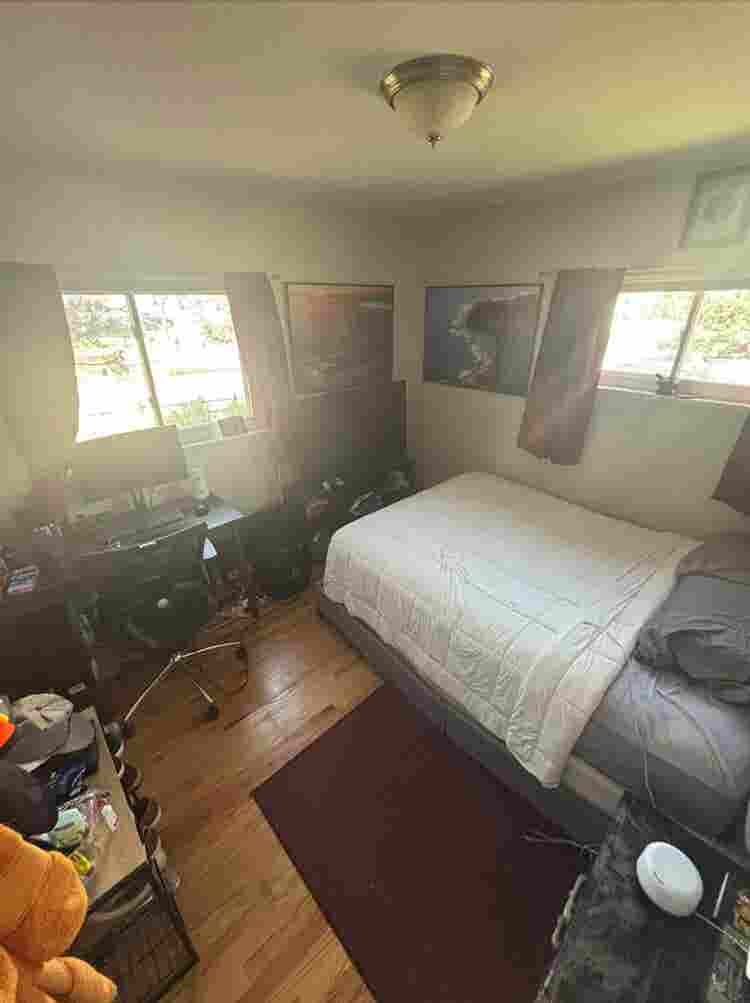 Room in Lakewood - Fenced in Yard