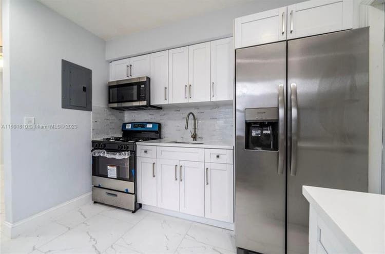 3 Bedroom Home For Rent- Fort Lauda