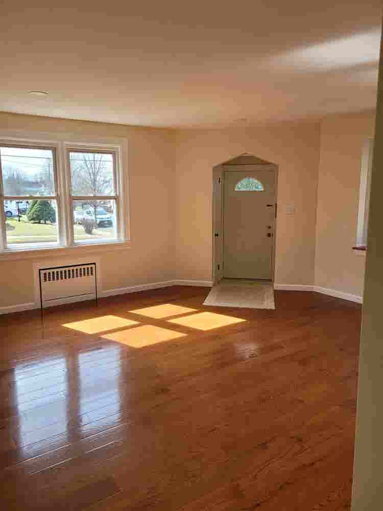 Bedroom for Rent in Lodi, NJ