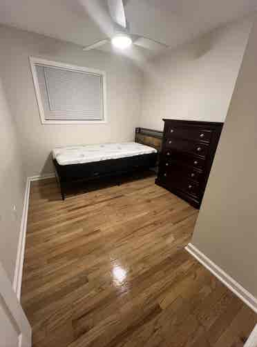FURNISHED ROOM FOR RENT