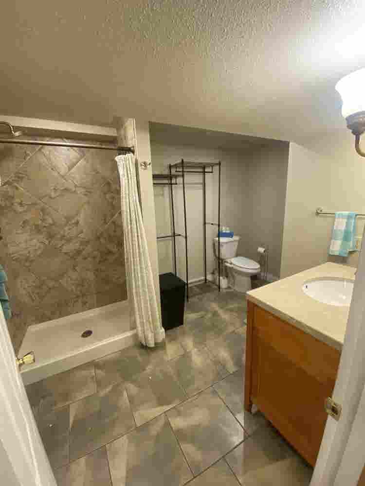 Fully furnished private room