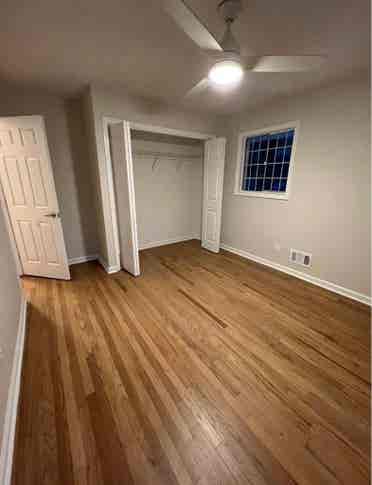 ROOM IN RIVERDALE- FIRST WEEK FREE