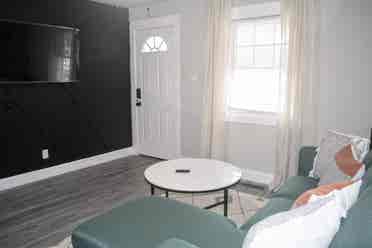 Stylish Duplex in Central Charlotte