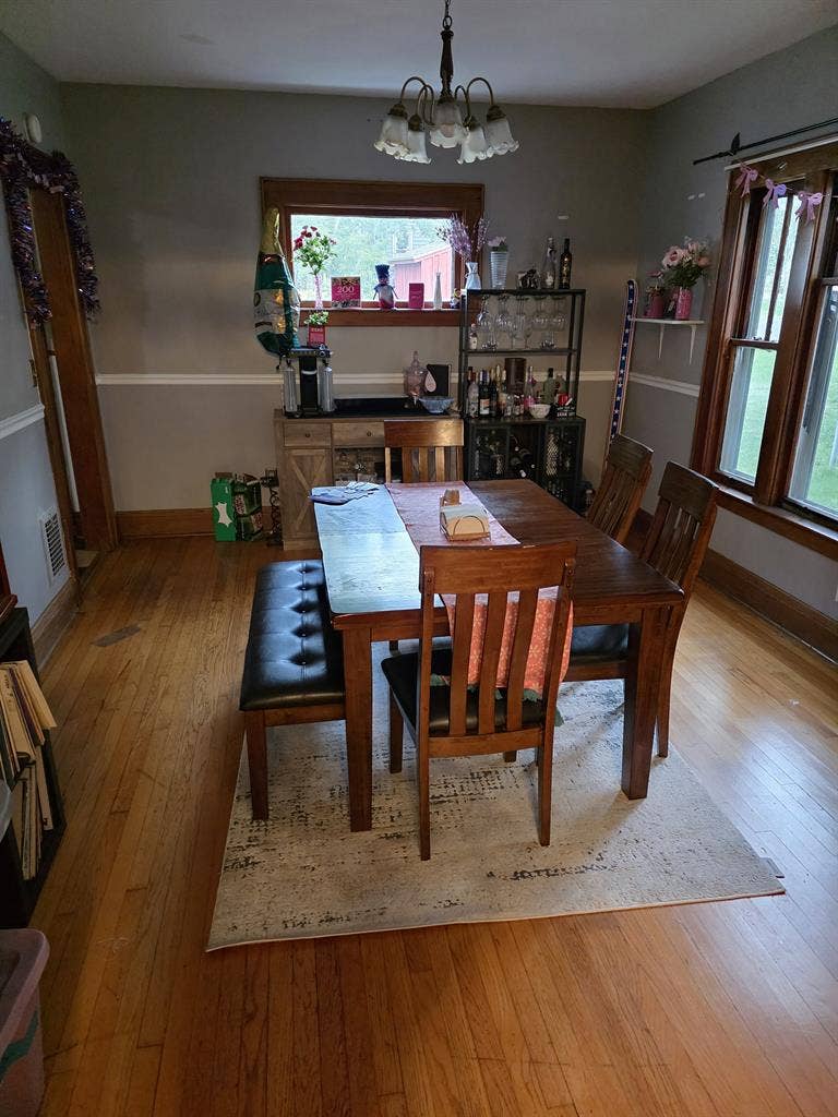 Looking for Roommate