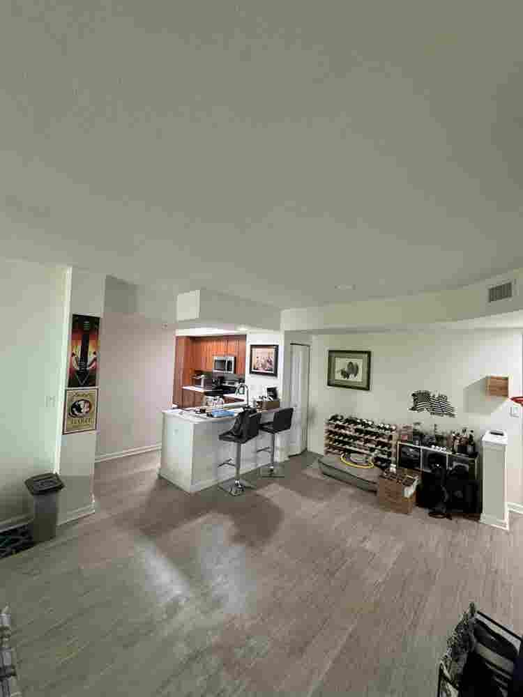 Unfurnished Private Room/Bathroom