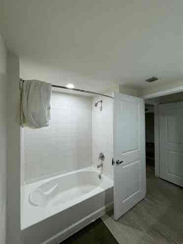 Unfurnished Private Room/Bathroom