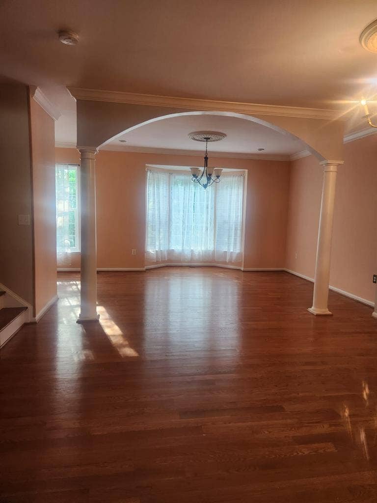 Townhouse for Rent -Corner Lot