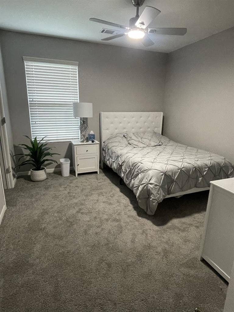 Nice peaceful home in Humble