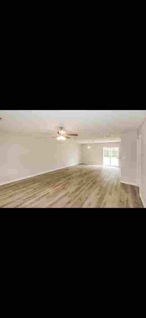 Room available for rent!