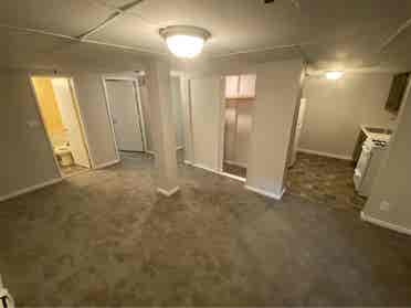 Hall Spot in B Apartment