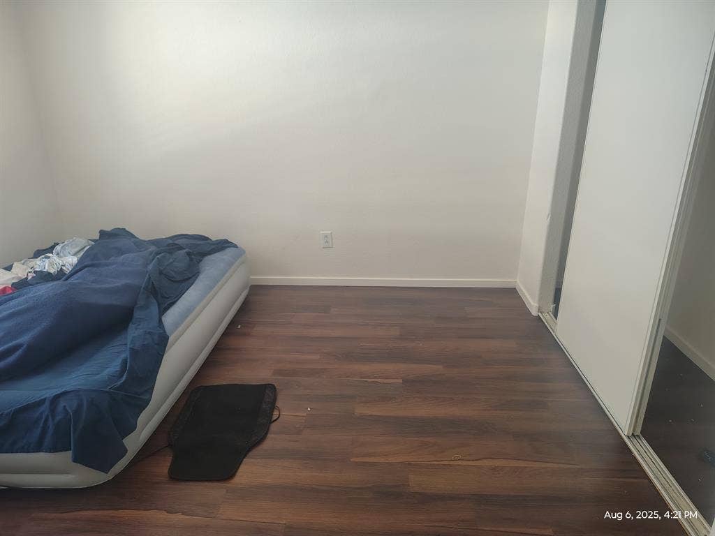 friendly looking for female RM
