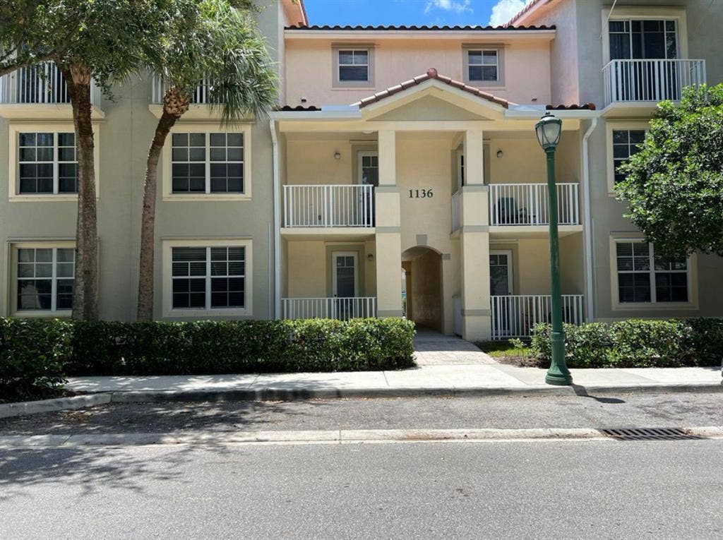 Village at Abacoa, Jupiter, FL