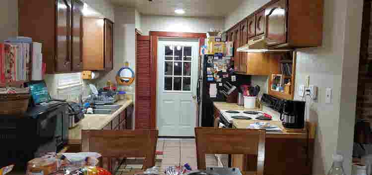 Looking for a Roommate