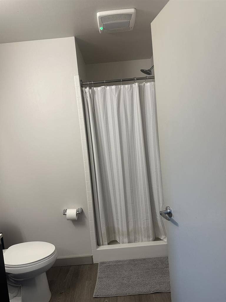 sublet one bedroom apartment