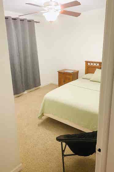 Cozy room for rent in Hollywood, fl