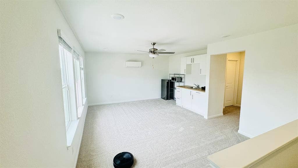 Studio for Rent Utilities Included