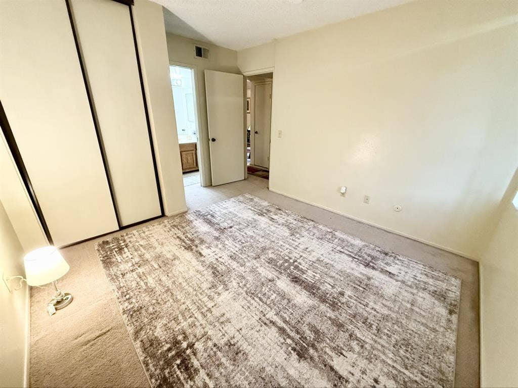 Room with Private Bathroom