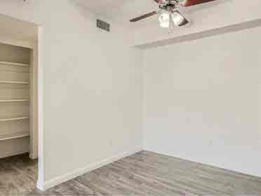 Bedroom for rent