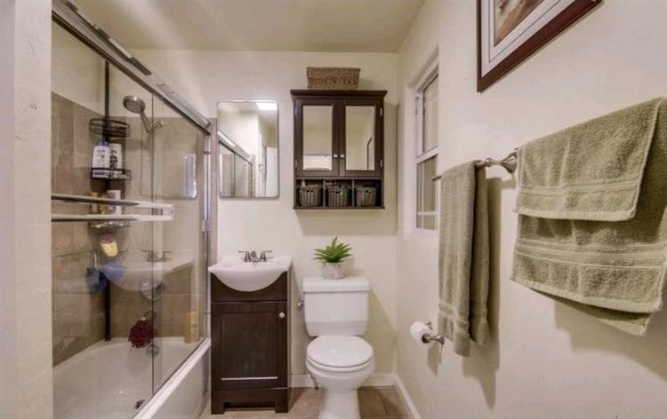 Chula vista home w/shared bathroom.