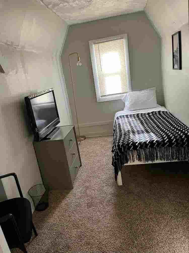 Shared- semi private small space