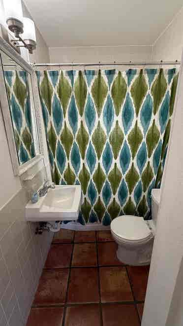 Fully Furnished Studio