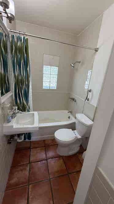 Fully Furnished Studio
