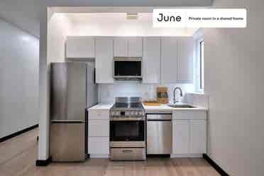 4 BR in New York City