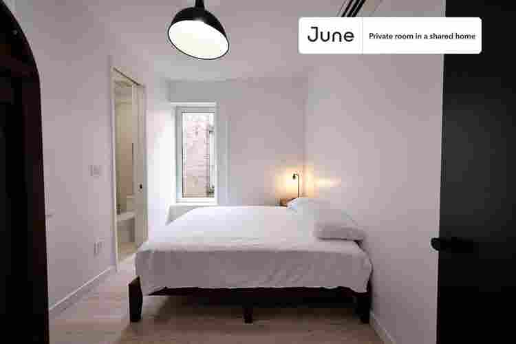 4 BR in New York City