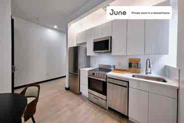 4 BR in New York City