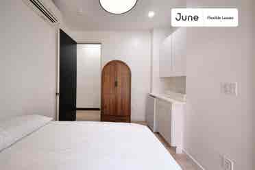 4 BR in New York City