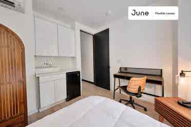 4 BR in New York City