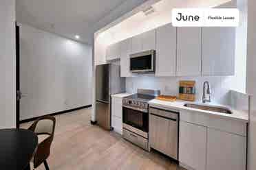 4 BR in New York City