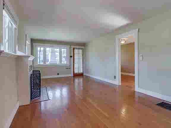 CHECK OUT MY BEAUTIFUL HOUSE 