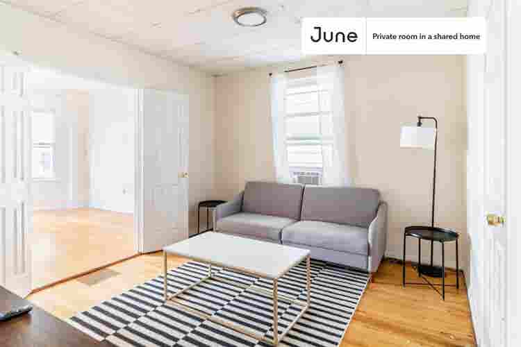 2 BR in Boston