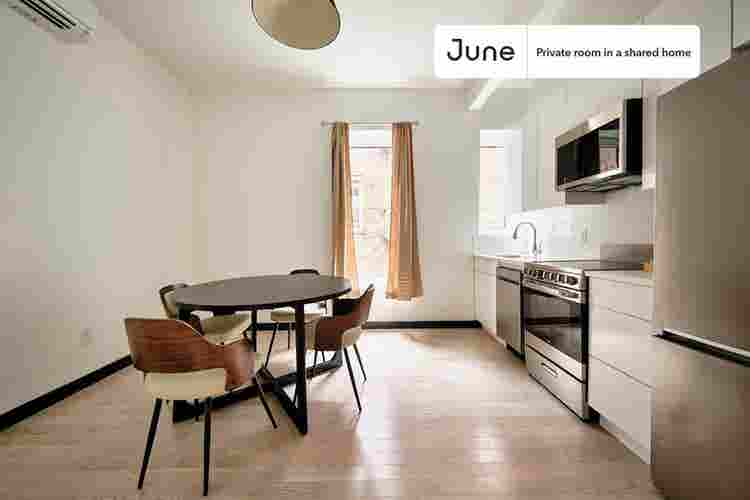 4 BR in New York City