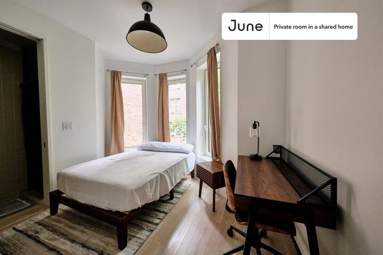 4 BR in New York City