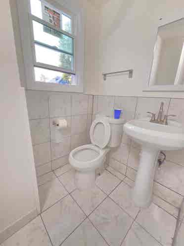2 BR Apt Rent North Elizabeth, NJ