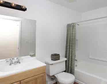 Looking for a sublease urgently