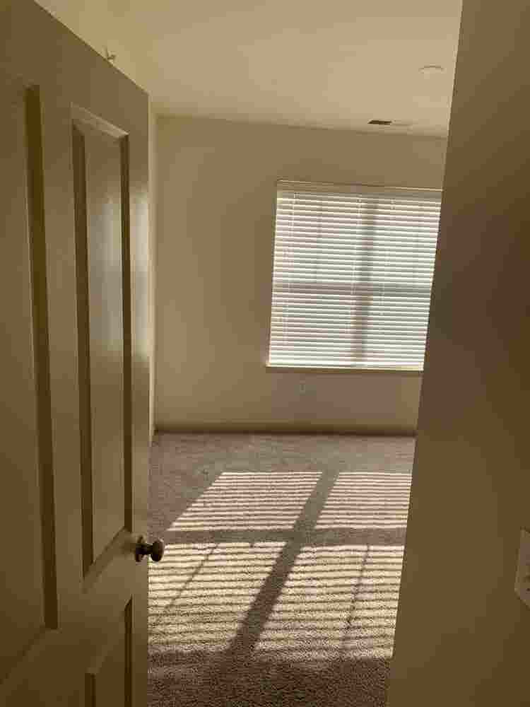 LEASE TAKEOVER-IMMEDIATE