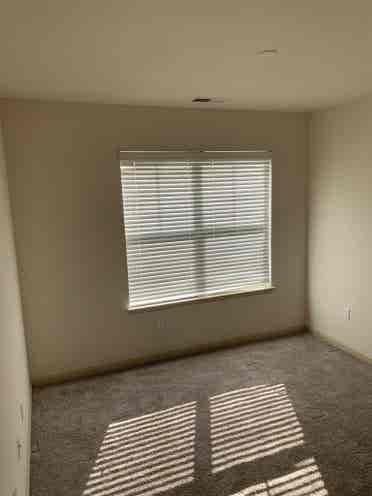 LEASE TAKEOVER-IMMEDIATE