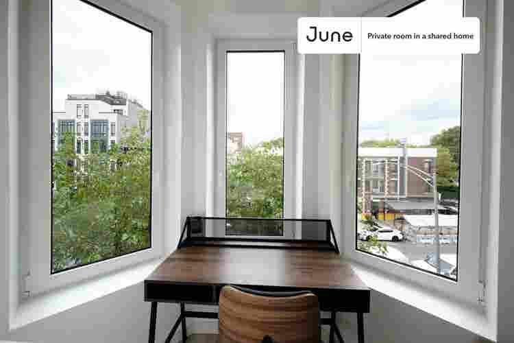 4 BR in New York City