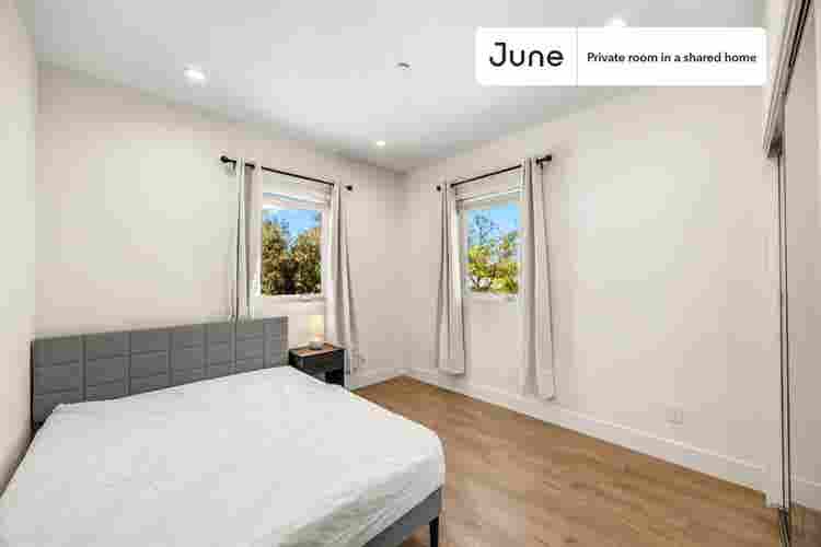 4 BR in Los Angeles