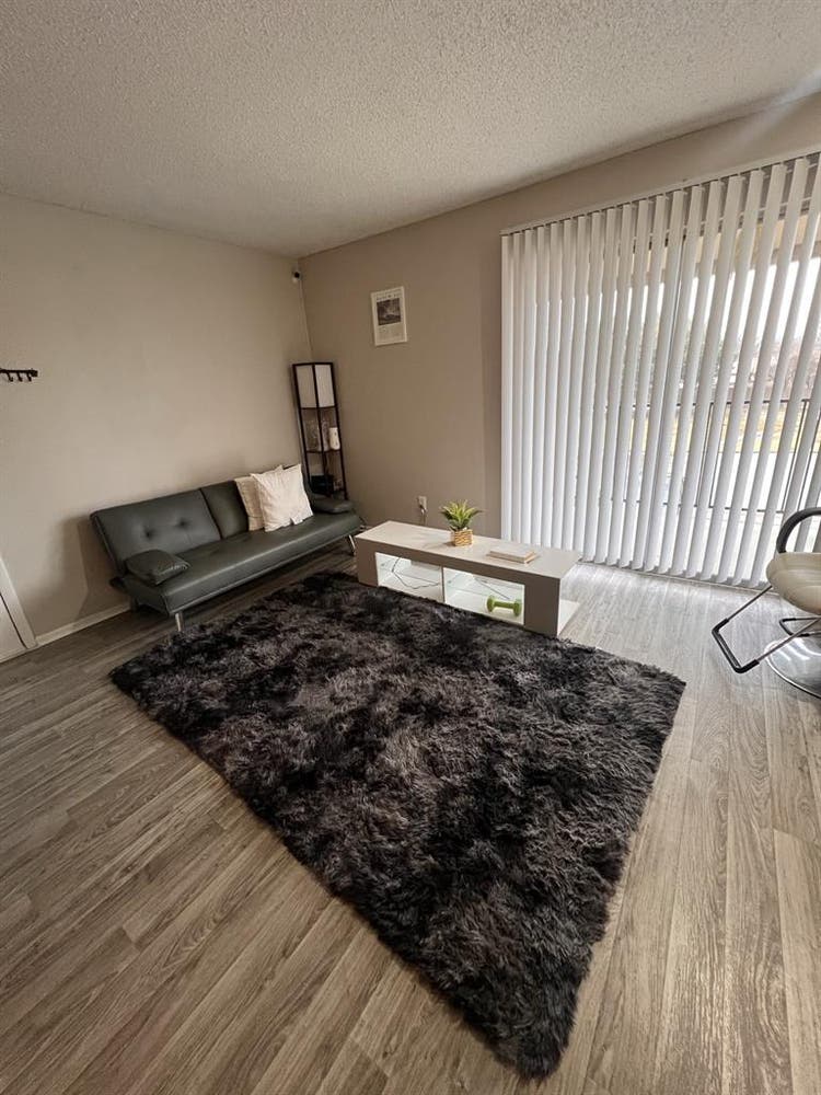 Roommate needed ASAP DM ME ON FB