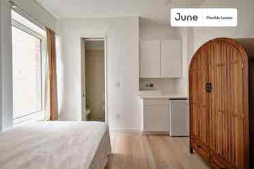 4 BR in New York City