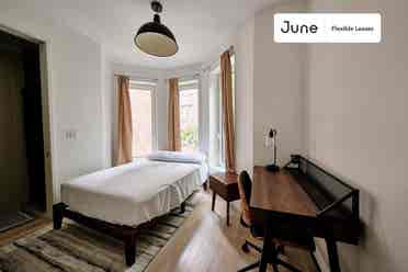 4 BR in New York City