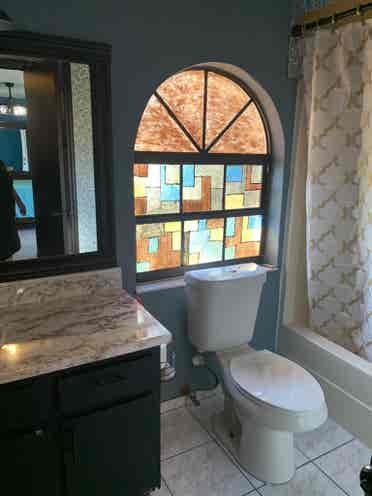 Nice Private Entrance Room