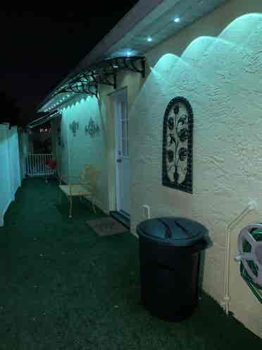 Nice Private Entrance Room